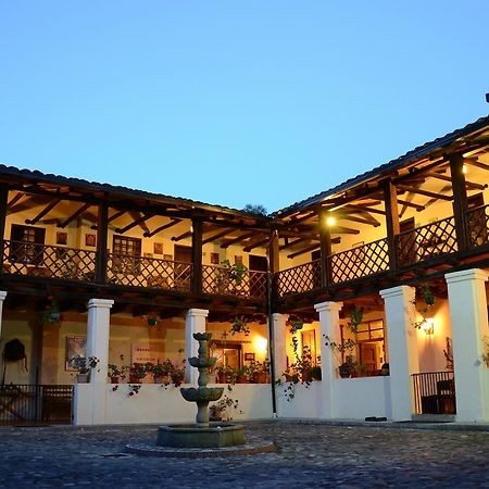 Hotel Hacienda San Isidro De Iltaqui Cotacachi Exterior foto