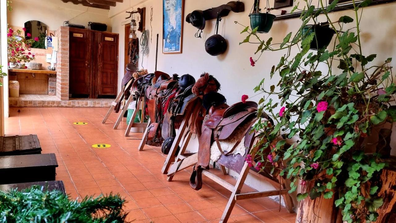 Hotel Hacienda San Isidro De Iltaqui Cotacachi Exterior foto